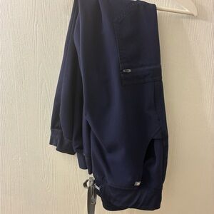 Figs Technical Collection Jogger Pants in Navy Blue, Size small